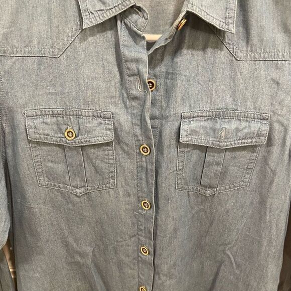 Sacred Threads Dress Womens S/M Chambray Button Up Shirt Hem Roll Tab Sleeves - Picture 7 of 8